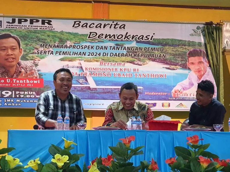 JPPR Maluku dan Pemuda Muhammadiyah Menggelar ‘Bacarita Demokrasi’ Bersama Anggota KPU RI