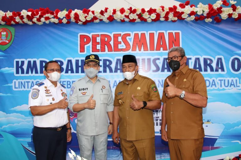 Gubernur Maluku Resmikan Penggunaan KMP Bahtera Nusantara 02