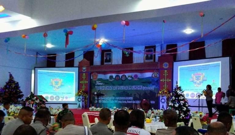 Baksos dan Natal Bersama Eratkan Internal TNI/POLRI Maluku