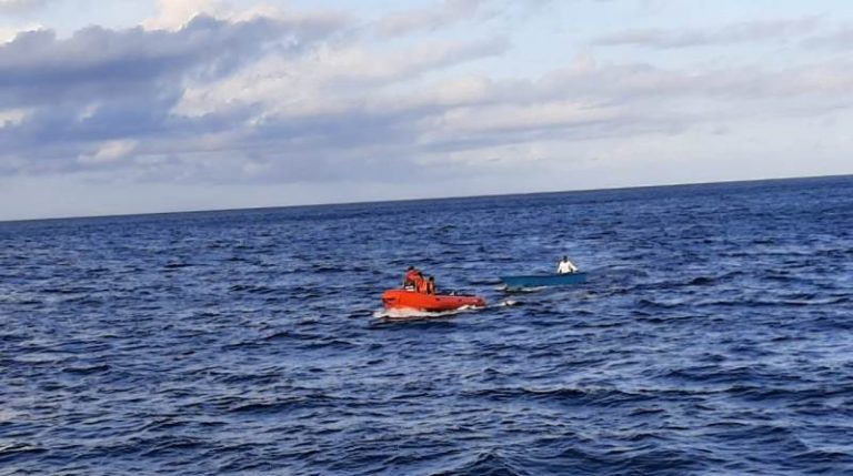 Terombang-ambing 3 Hari Di Laut, Nelayan Key Diselamatkan Regu Penyelamat  SAR