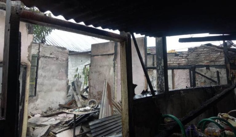 Api Hanguskan Rumah Warga Tulehu, Maluku Tengah