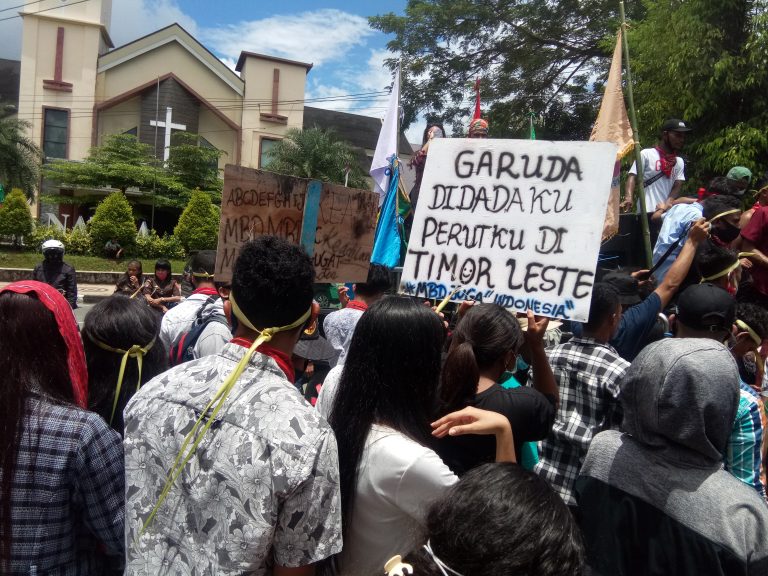 Masyarakat Adat MBD: Garuda di Dada, Perut di Timor Leste