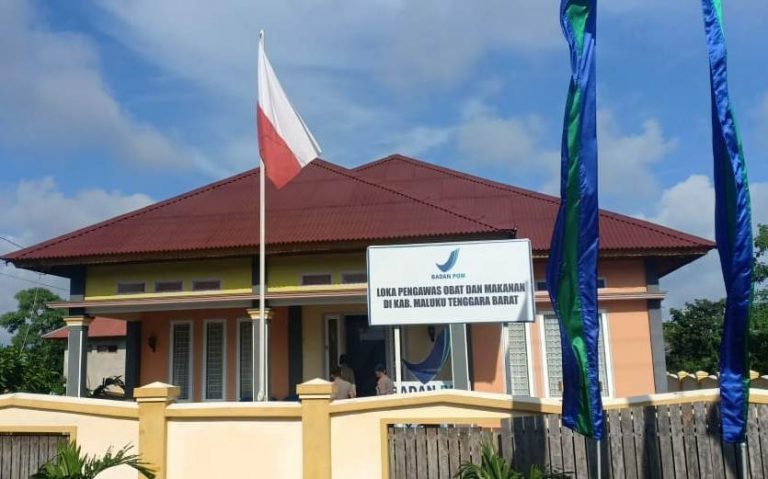 Heboh, Bendera Merah Putih Dikibarkan Terbalik di Kantor BPOM Kabupaten Kepulauan Tanimbar